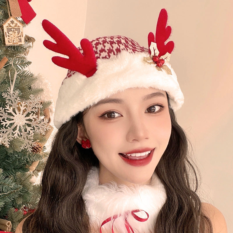 Cute and Festive 3D Christmas Themed Tree and Reindeer Hats