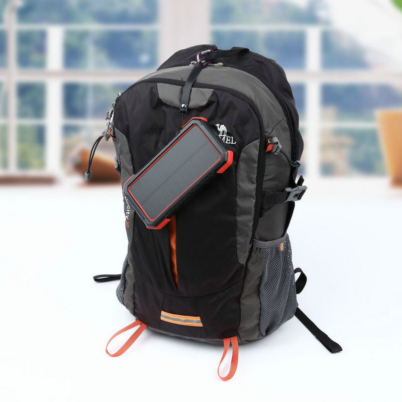 Solar Fast?Charging Compass Power Bank With Rugged Outdoor Design