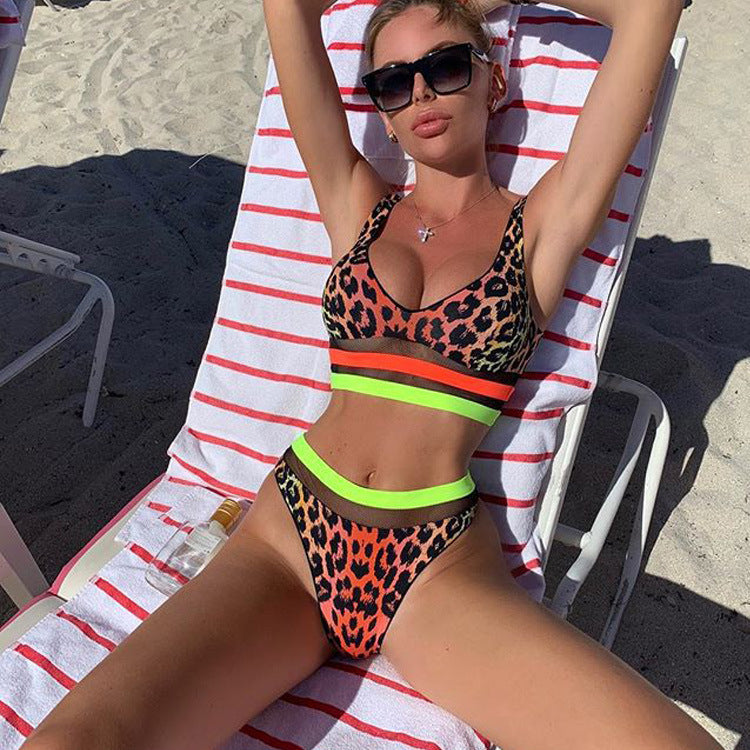 Sexy gesplitste luipaardbikini voor Wild Summer Beach Style