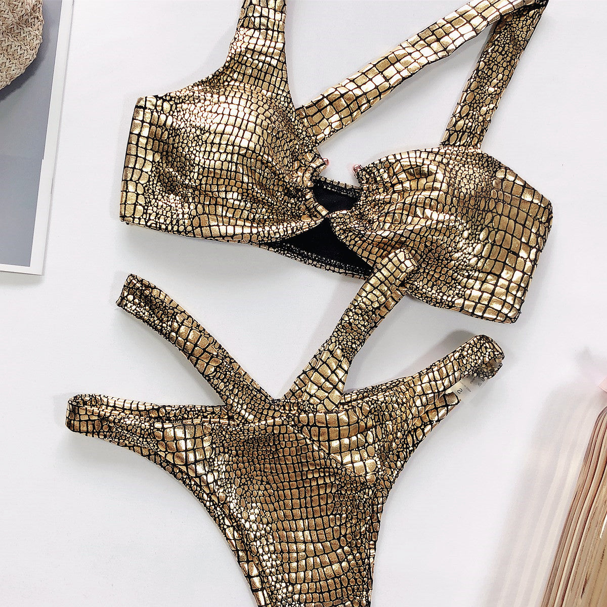 Bronzing Snake Pattern One-Piece Swimsuit for Elegant Style