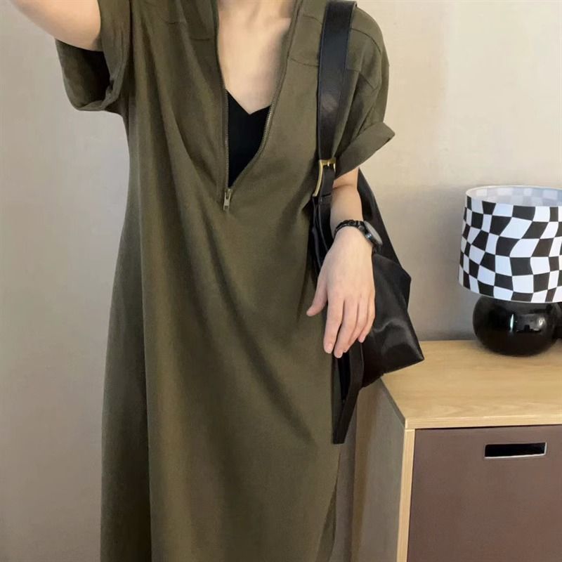 Premium Retro Hepburn Style Dress with Zipper Closure