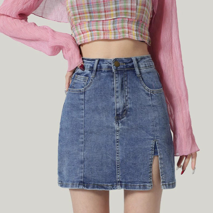 Gonna in denim in denim in alto per la lusinga di abbigliamento quotidiano