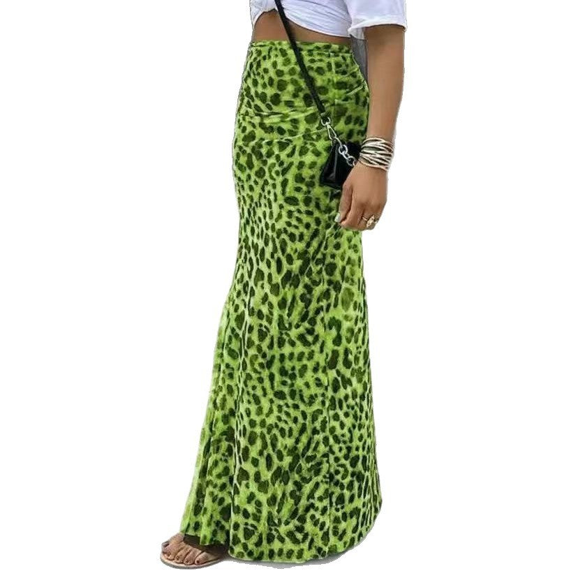 Gonna ad alta vita con stampa leopardata per eleganti look audaci