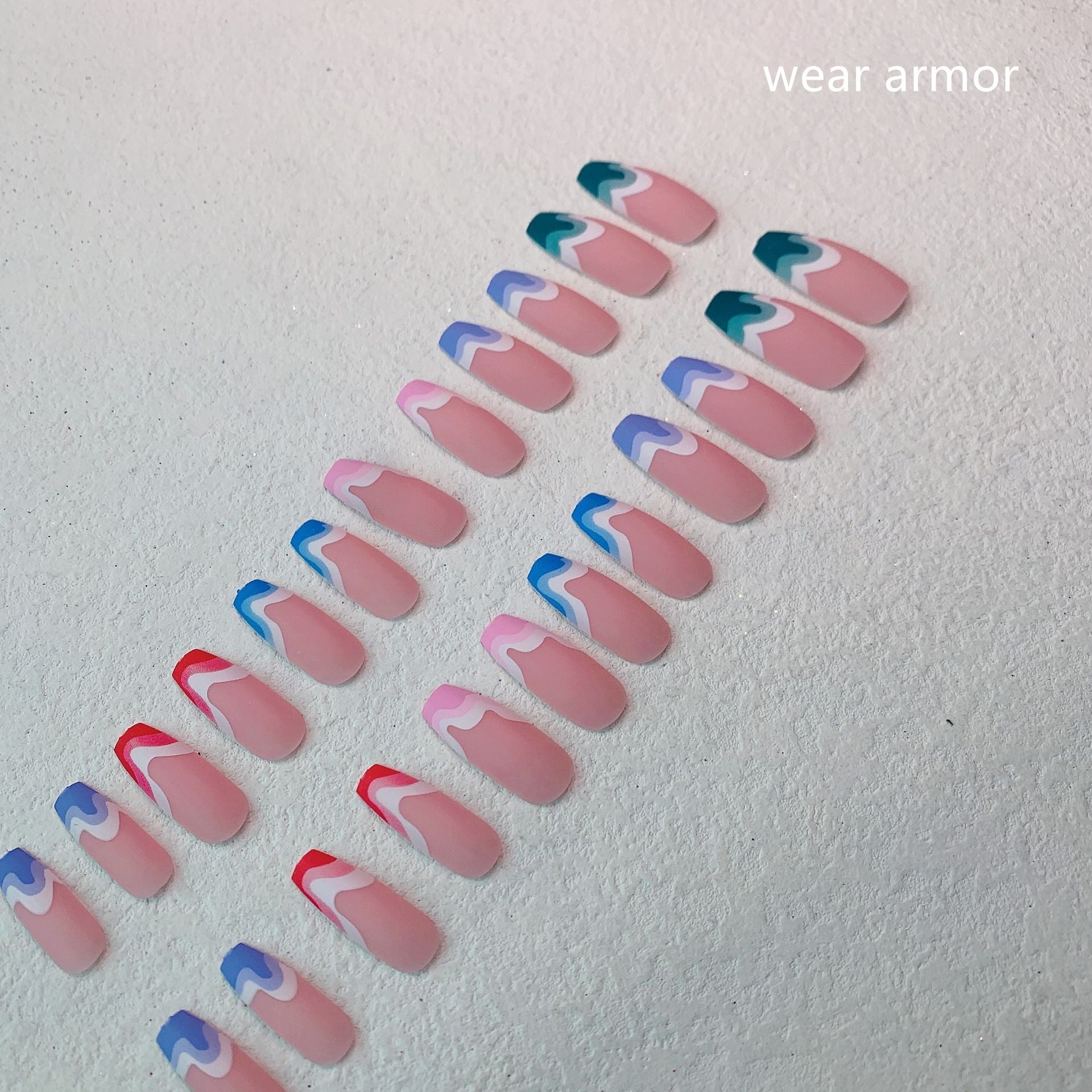 Women's Wavy Pattern Ballet Nail Set in Multiple Colors