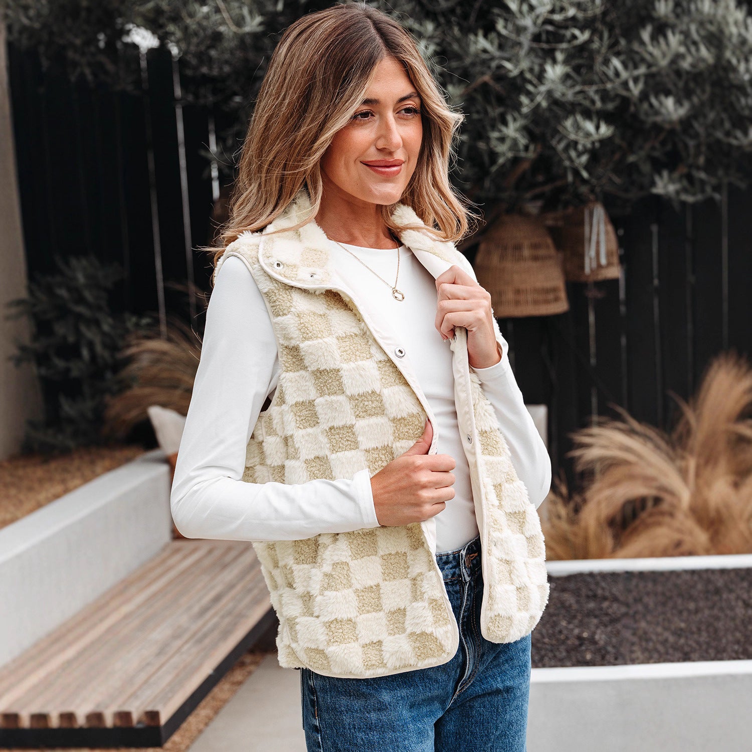 Khaki Grid Sleeveless Casual Vest For Women