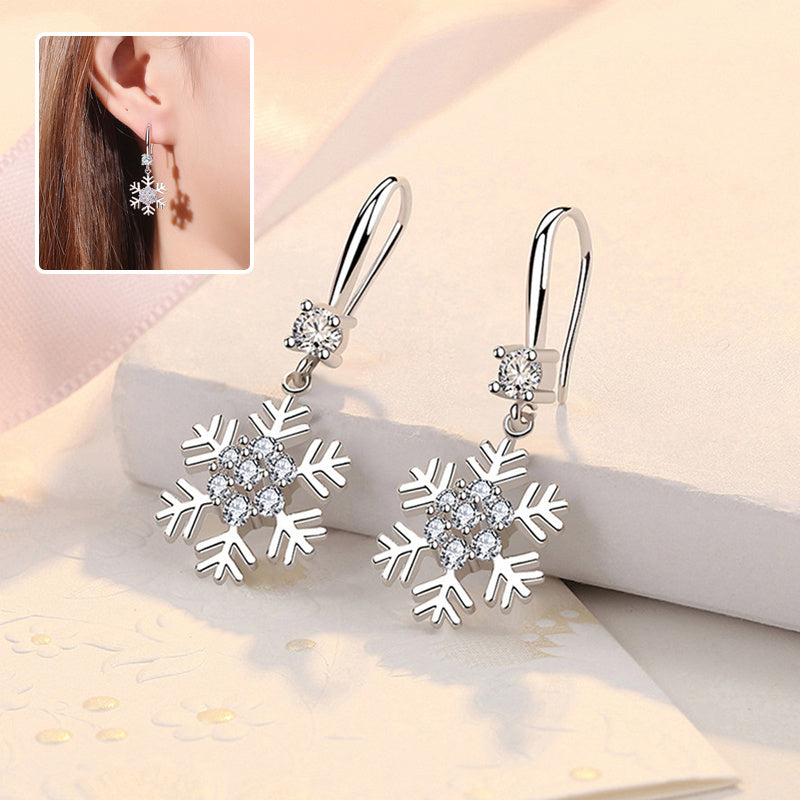 Christmas Winter White Gold-Tone Diamante Rhinestone Snowflake Dangle Earrings