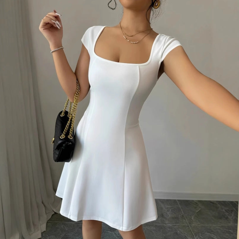 Abito da giubbotto a linea elegante con silhouette sottile ed eleganti linee