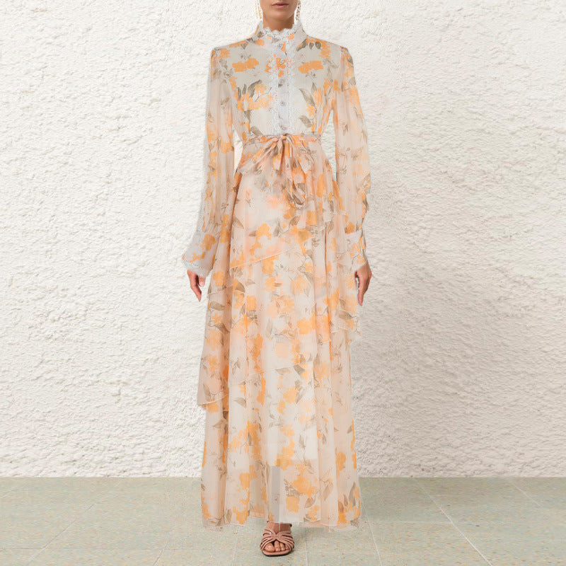 Vestido de defesa de renda com babados com charme irregular de bainha
