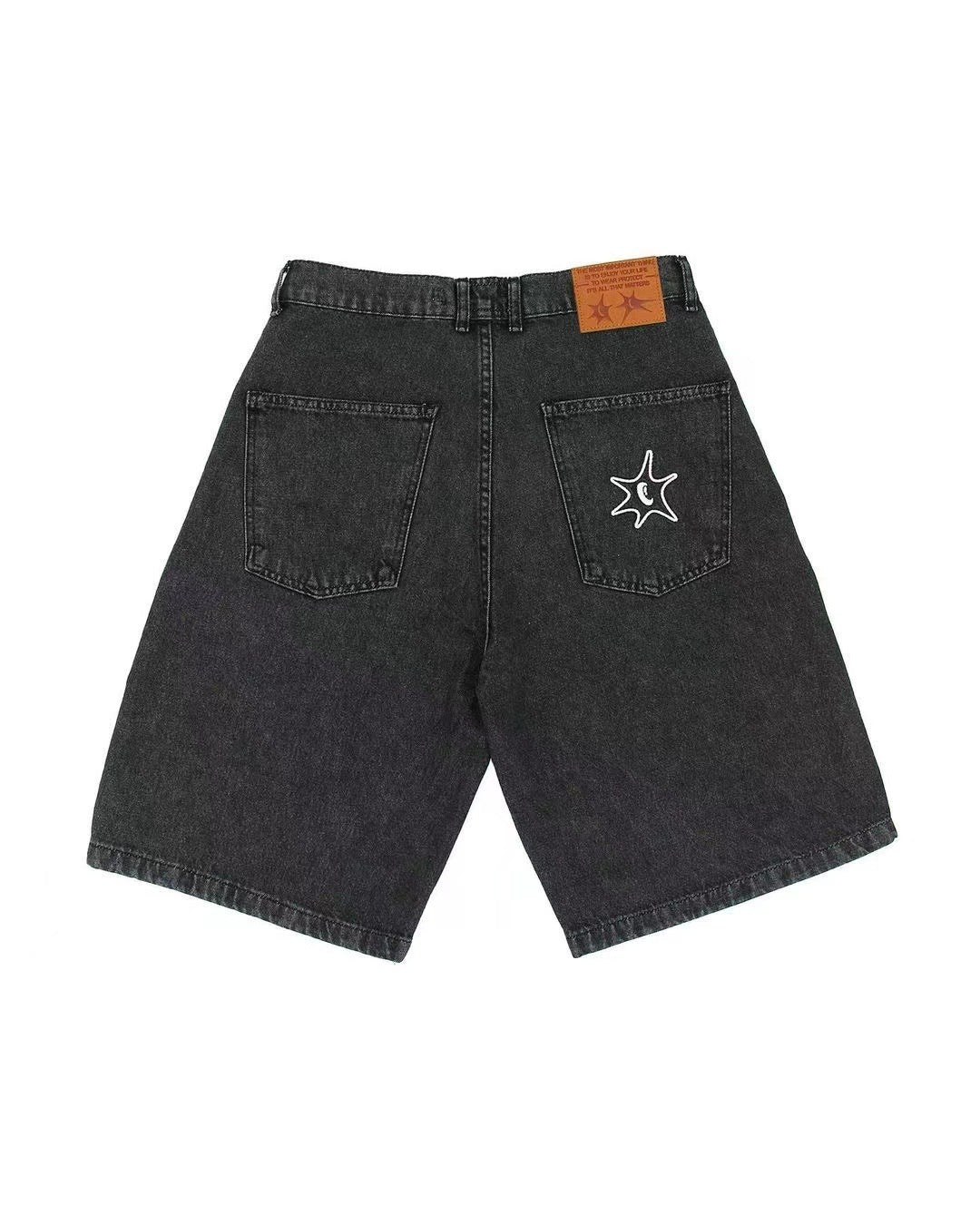 Shorts en jean d'inspiration urbaine pour style hip-hop décontracté