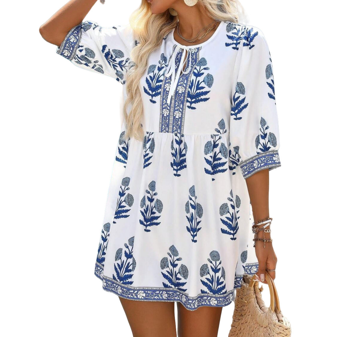 Robe imprimée de plantes prêtes à l'ordre du festival avec vibrations de vacances boho