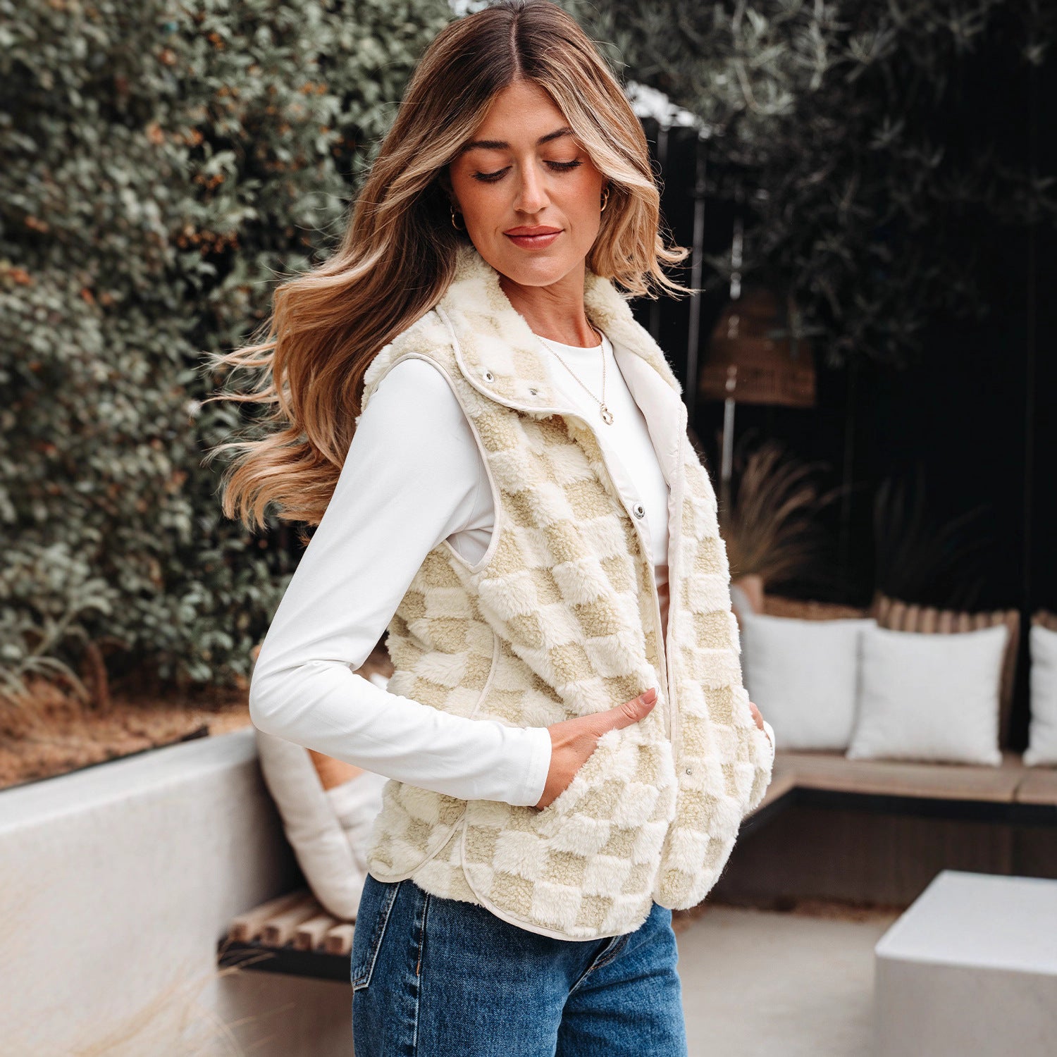 Khaki Grid Sleeveless Casual Vest For Women