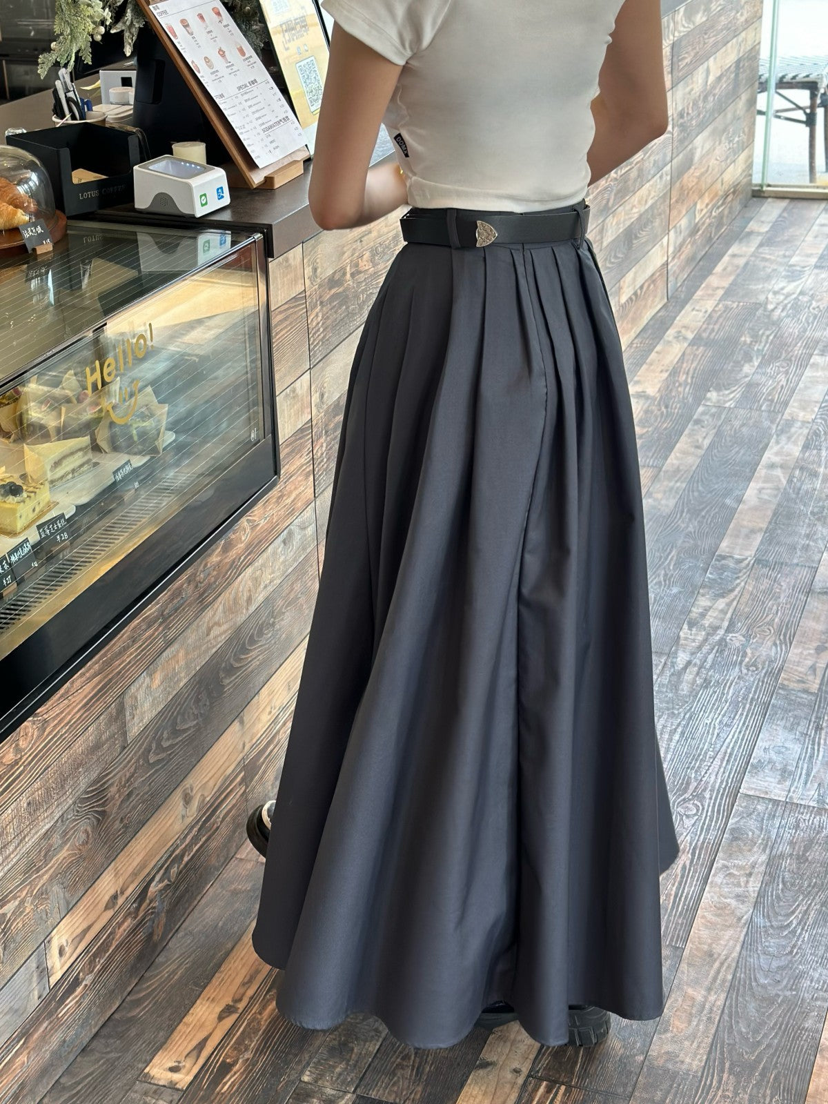Vintage Women's High-waisted Long Skirt