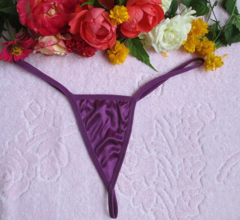 Thong G-string sederhana dengan thong renda transparan