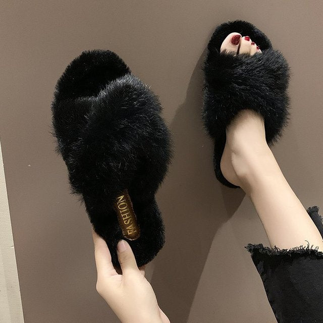 Fuzzy Fur Crisscross Pantoffelschuhe