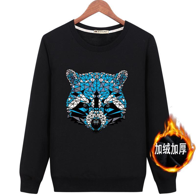 Sweater Grafis Raccoon Ubin Geometris