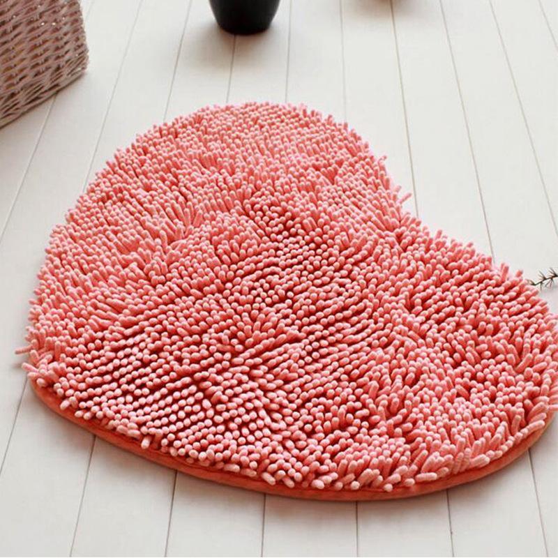 Tapis de bain en forme de cœur en peluche