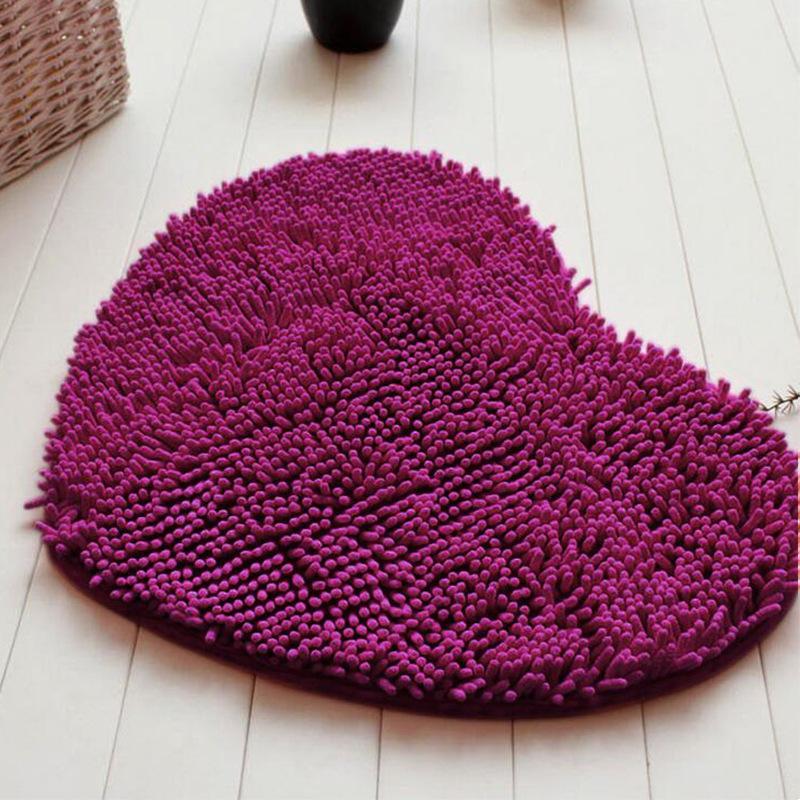 Tapis de bain en forme de cœur en peluche