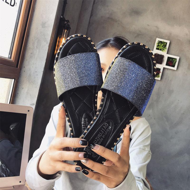 Stud trim glitter dia slippers