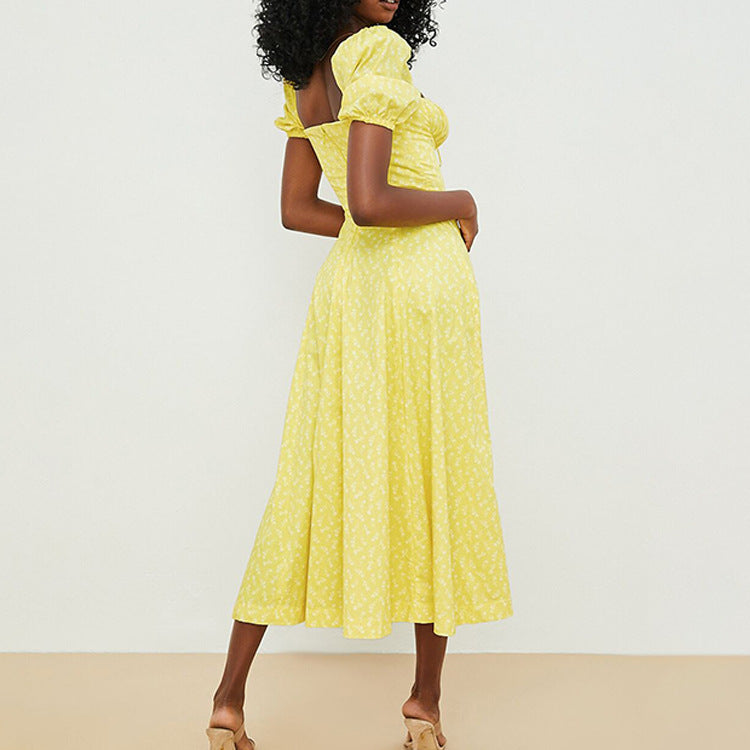 Robe maxi à manches à manches carrées d'inspiration vintage